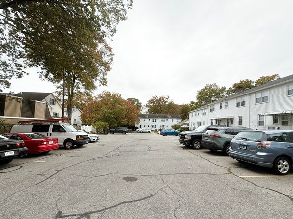 171 Sylvan Knoll Road, Stamford CT 06902