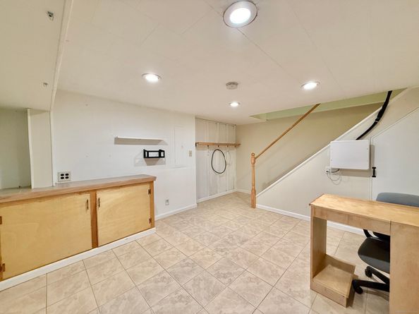 171 Sylvan Knoll Road, Stamford CT 06902