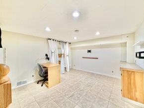 171 Sylvan Knoll Road, Stamford CT 06902