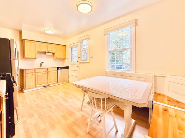 171 Sylvan Knoll Road, Stamford CT 06902