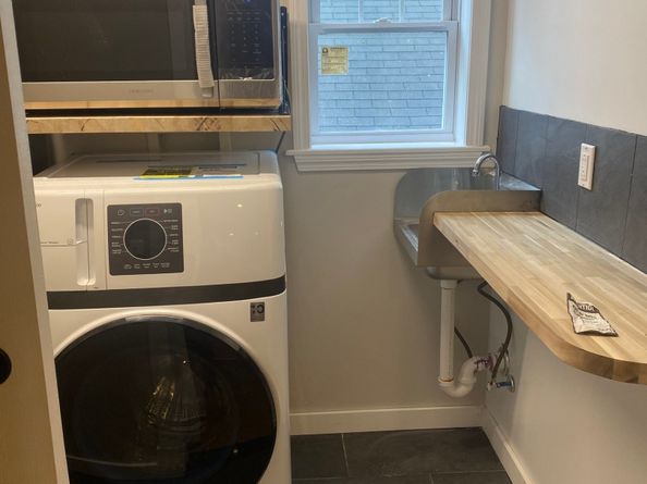 53 William Street APT C, Stamford CT 06902