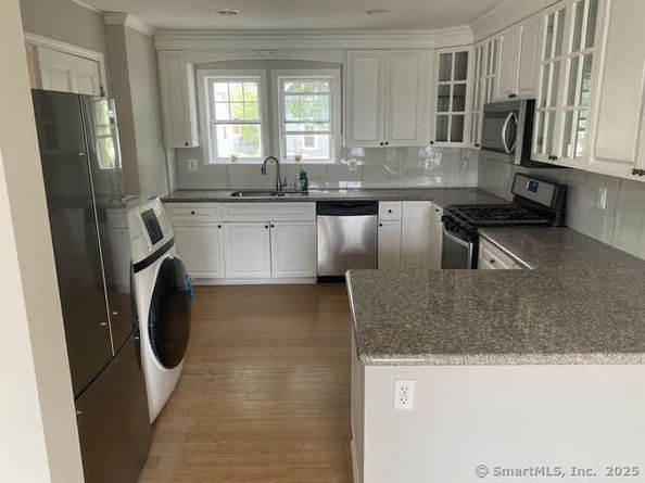 53 William Street APT C, Stamford CT 06902