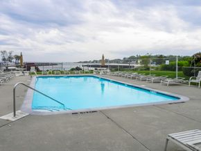 61 Seaview Avenue APT 51, Stamford CT 06902