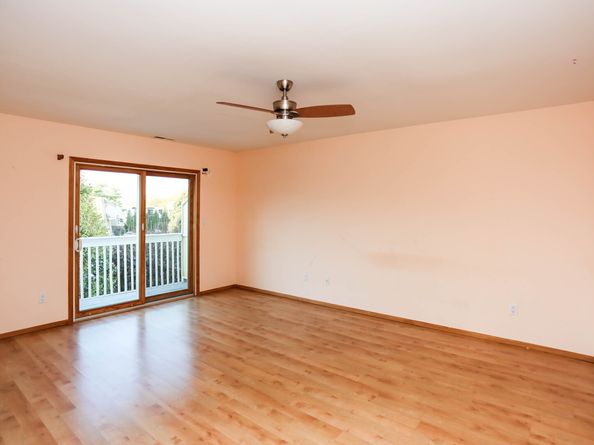 61 Seaview Avenue APT 51, Stamford CT 06902