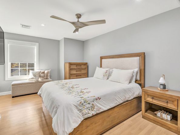 6680 Main Street, Trumbull CT 06611