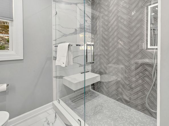 6680 Main Street, Trumbull CT 06611