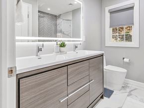 6680 Main Street, Trumbull CT 06611