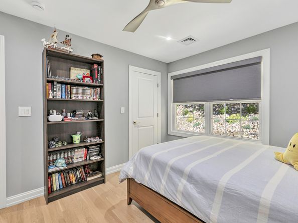 6680 Main Street, Trumbull CT 06611