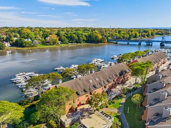 15 River Road