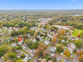 709 Tunxis Hill Road, Fairfield CT 06825