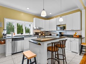 709 Tunxis Hill Road, Fairfield CT 06825