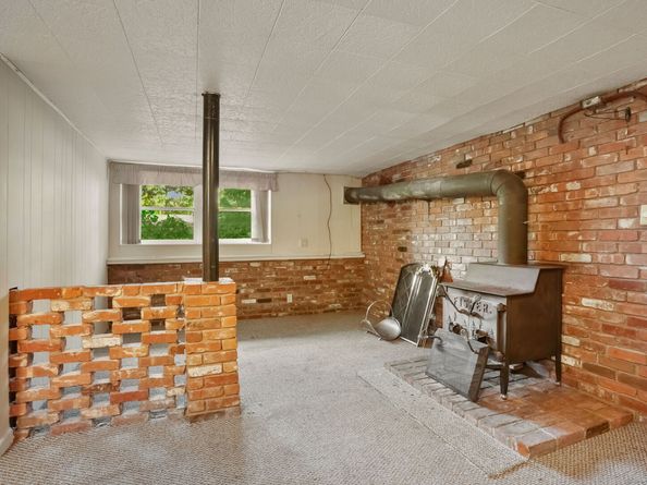 34 Merrimac Drive, Trumbull CT 06611
