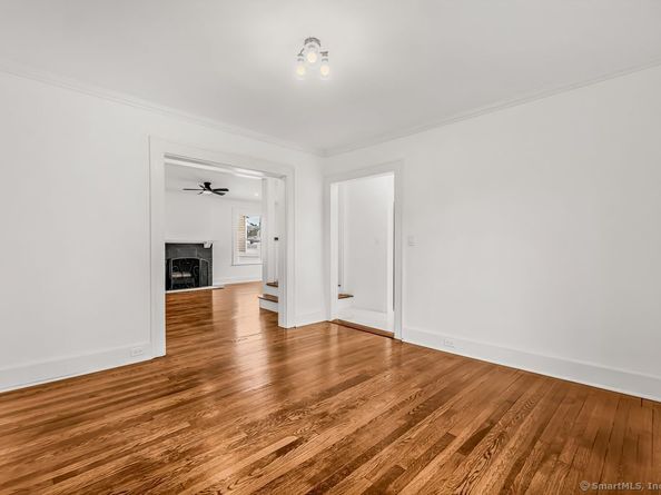 123 Harlem Avenue, Bridgeport CT 06606