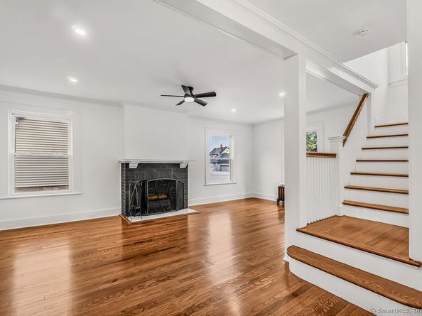 123 Harlem Avenue, Bridgeport CT 06606