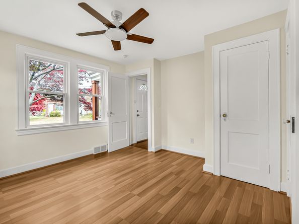 539 Old Town Road, Bridgeport CT 06606