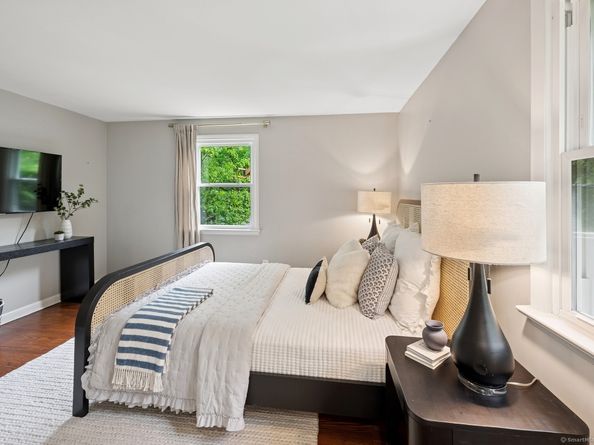 128 West Avenue, Darien CT 06820