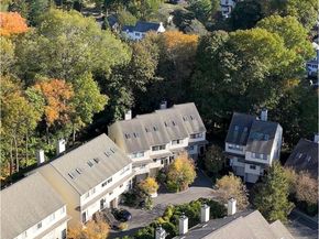 2435 Bedford Street 12B, Stamford CT 06905