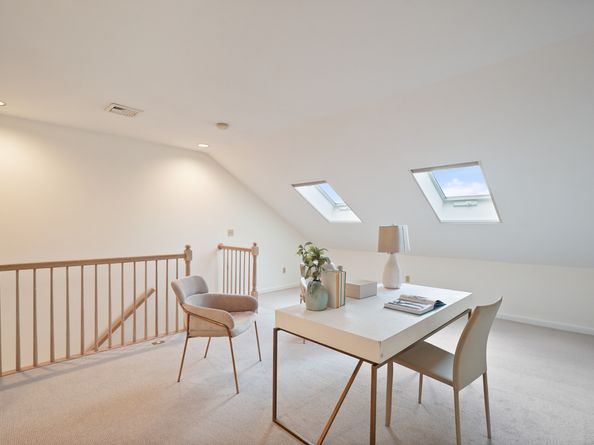 2435 Bedford Street 12B, Stamford CT 06905