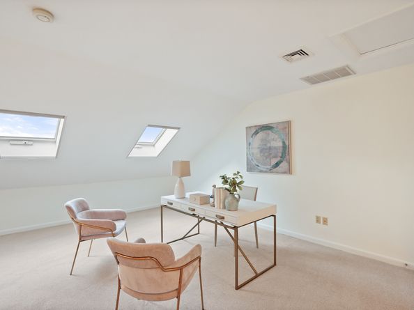 2435 Bedford Street 12B, Stamford CT 06905