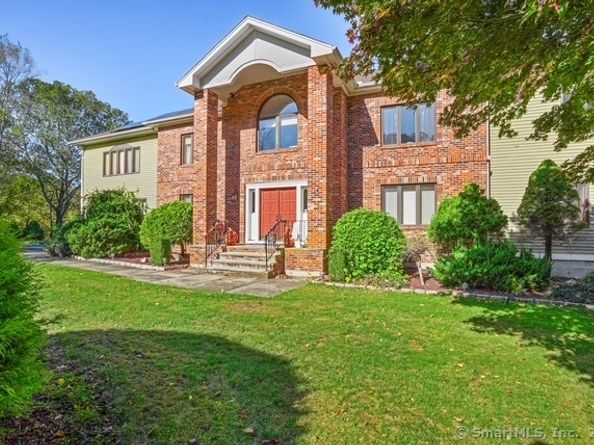 41 Ridge Line Road, Easton CT 06612