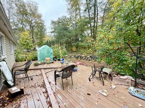 51 Ole Musket Lane, Danbury CT 06810