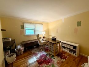 51 Ole Musket Lane, Danbury CT 06810