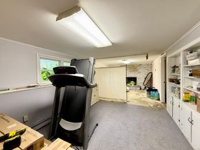 51 Ole Musket Lane, Danbury CT 06810