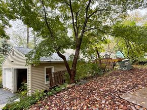 51 Ole Musket Lane, Danbury CT 06810