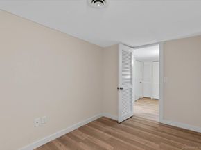 543 North Trail B, Stratford CT 06614