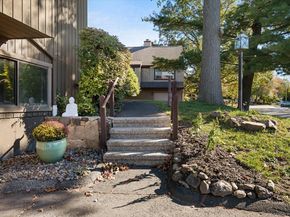 543 North Trail B, Stratford CT 06614