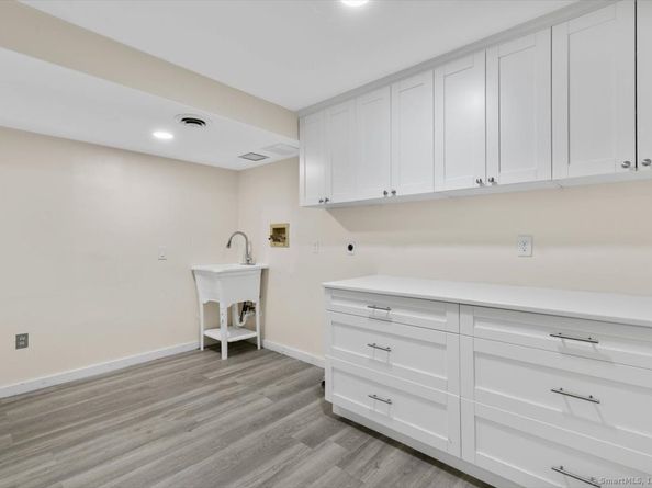543 North Trail B, Stratford CT 06614