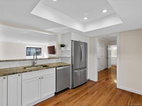 543 North Trail B, Stratford CT 06614