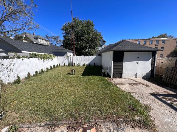 262 Pixlee Place, Bridgeport CT 06610