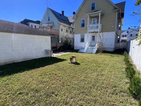 262 Pixlee Place, Bridgeport CT 06610
