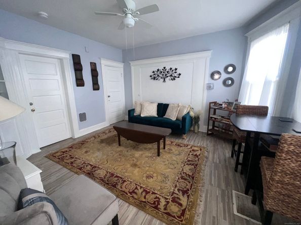 262 Pixlee Place, Bridgeport CT 06610