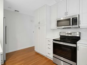 17 Oriole Drive, Norwalk CT 06851