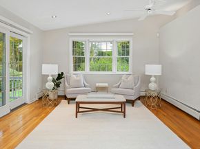 17 Oriole Drive, Norwalk CT 06851