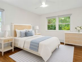 17 Oriole Drive, Norwalk CT 06851