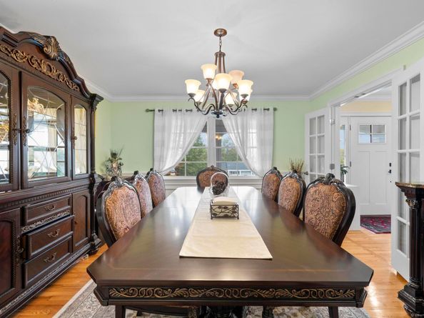 14 E Gate Road, Danbury CT 06810