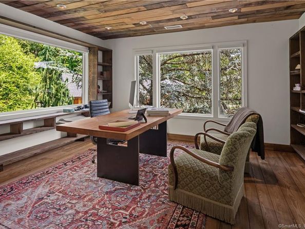 4 Good Hill Road, Weston CT 06883
