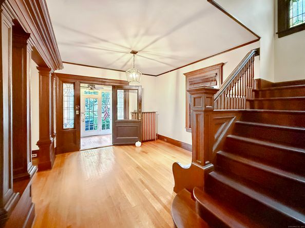 77 Lindale Street, Stamford CT 06902