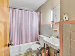 330 Oakwood Street, Bridgeport CT 06606