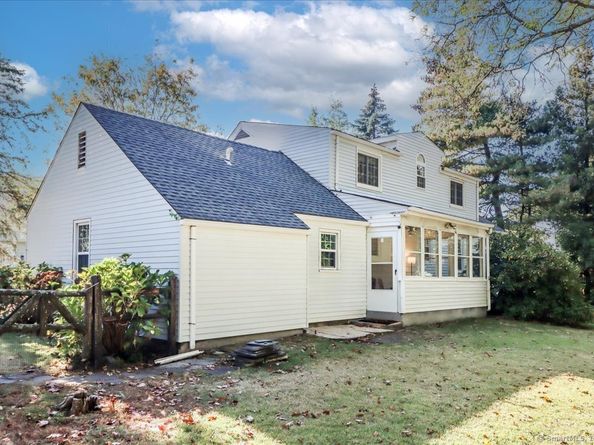 19 Riverside Avenue, Stamford CT 06905