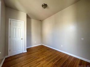 40 Jane Street, Bridgeport CT 06608