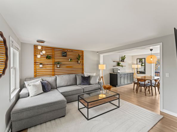 15 Berkshire Drive, Brookfield CT 06804