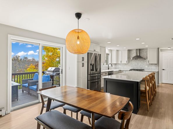 15 Berkshire Drive, Brookfield CT 06804