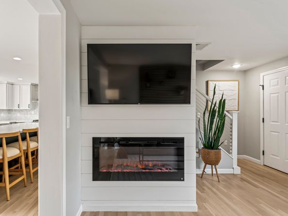 15 Berkshire Drive, Brookfield CT 06804