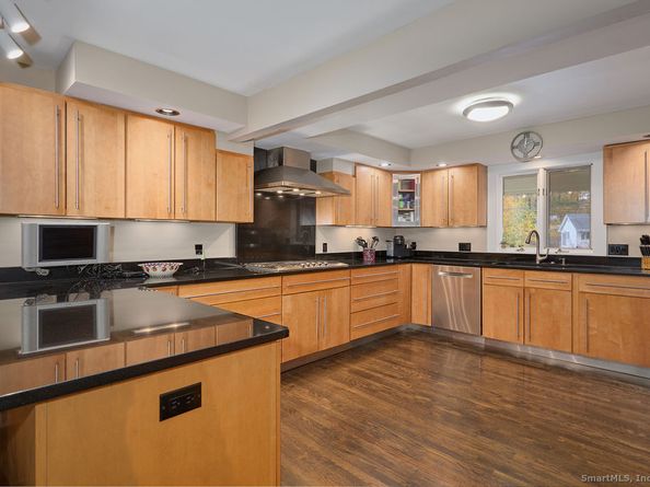 66 Wynn Wood Drive, Fairfield CT 06825