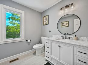 5 Sail Harbour Drive, Sherman CT 06784