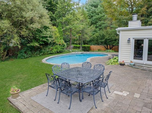185 Haviland Road, Stamford CT 06903